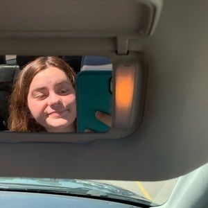 Meet your Posher, Ava